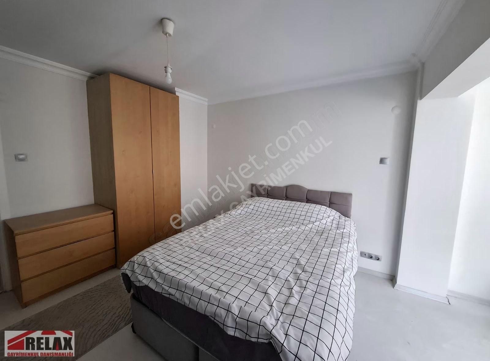 Relax Gayrimenkulden Ege Palas'a Yakın 2+1 Eşyalı Daire - Görsel 4