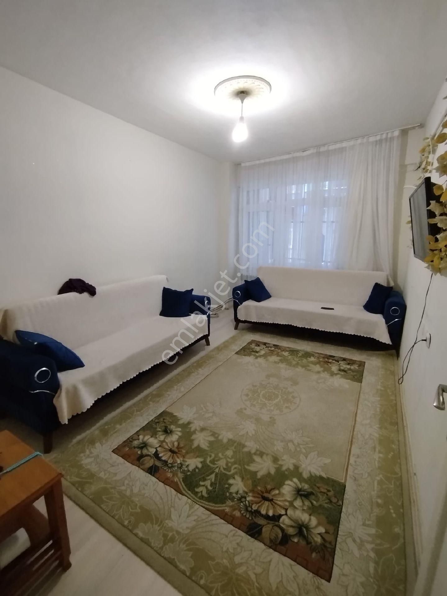 Hicret Emlaktan Fatih Mah 1+1 80 M2 Satılık Daire Çok Acil Y.giriş