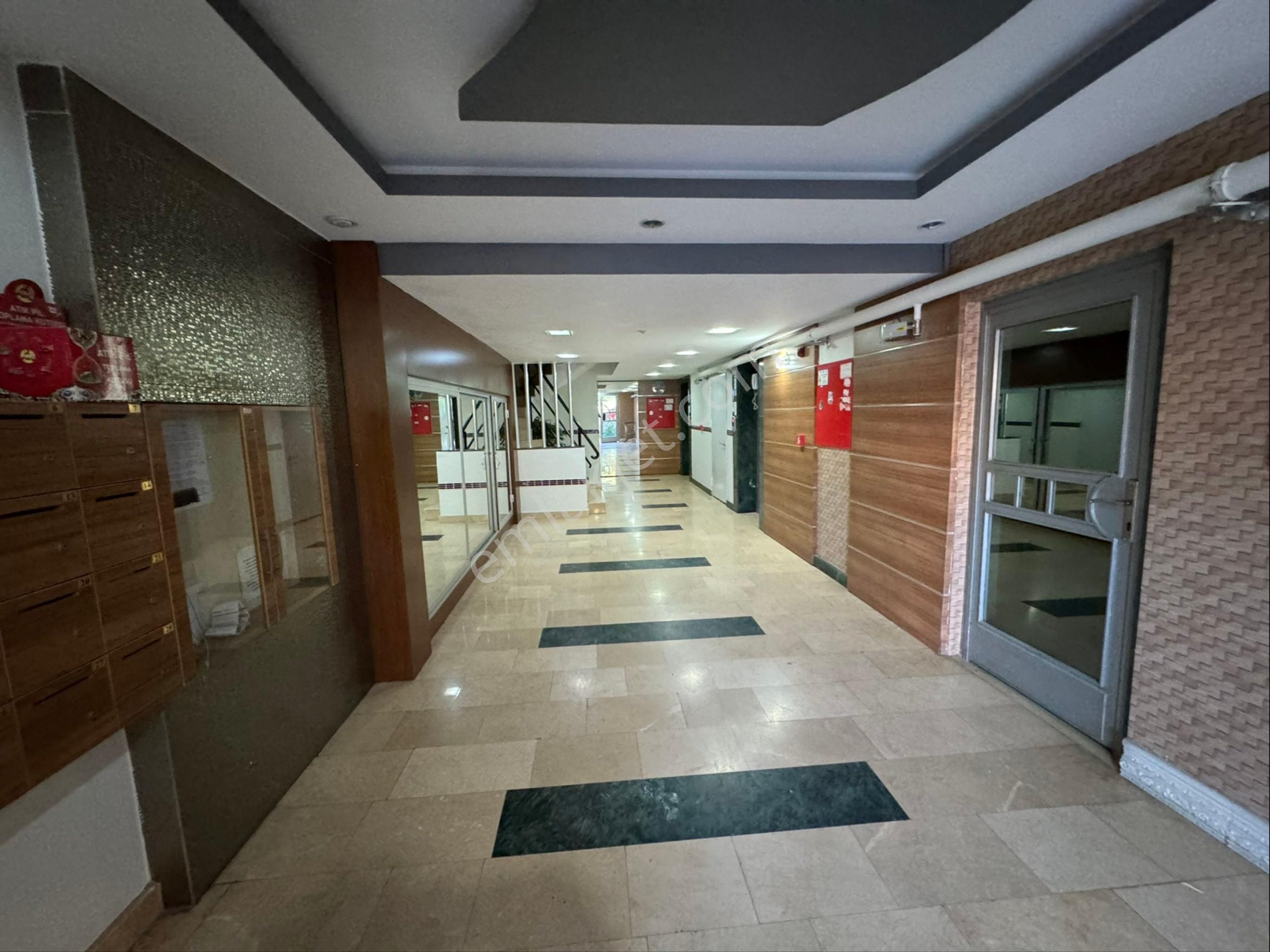 İzmir Şehir Hastanesi Yakını Kiralık 3+1 Ferah Daire - Görsel 10