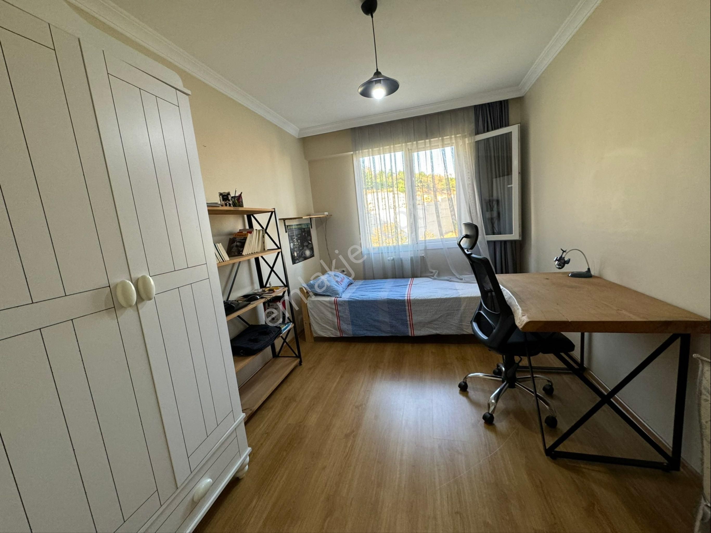 İzmir Şehir Hastanesi Yakını Kiralık 3+1 Ferah Daire - Görsel 17