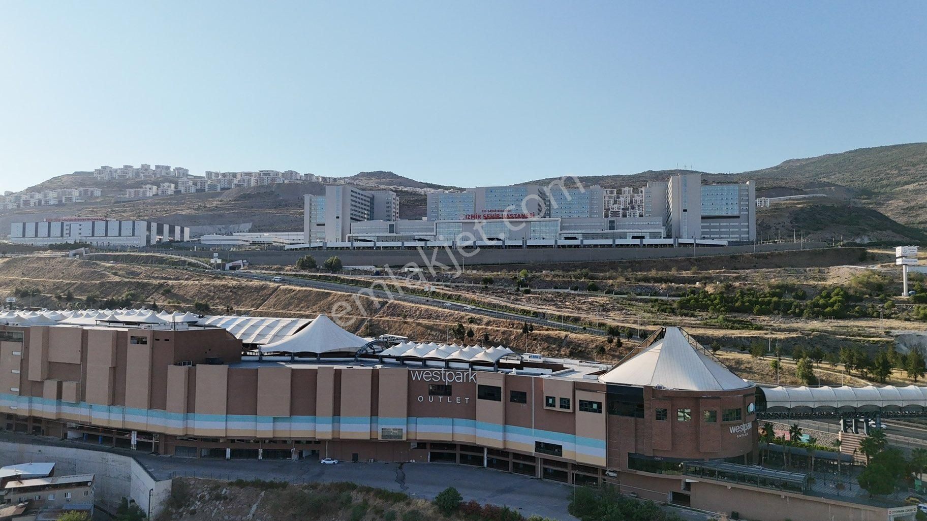 İzmir Şehir Hastanesi Yakını Kiralık 3+1 Ferah Daire - Görsel 3