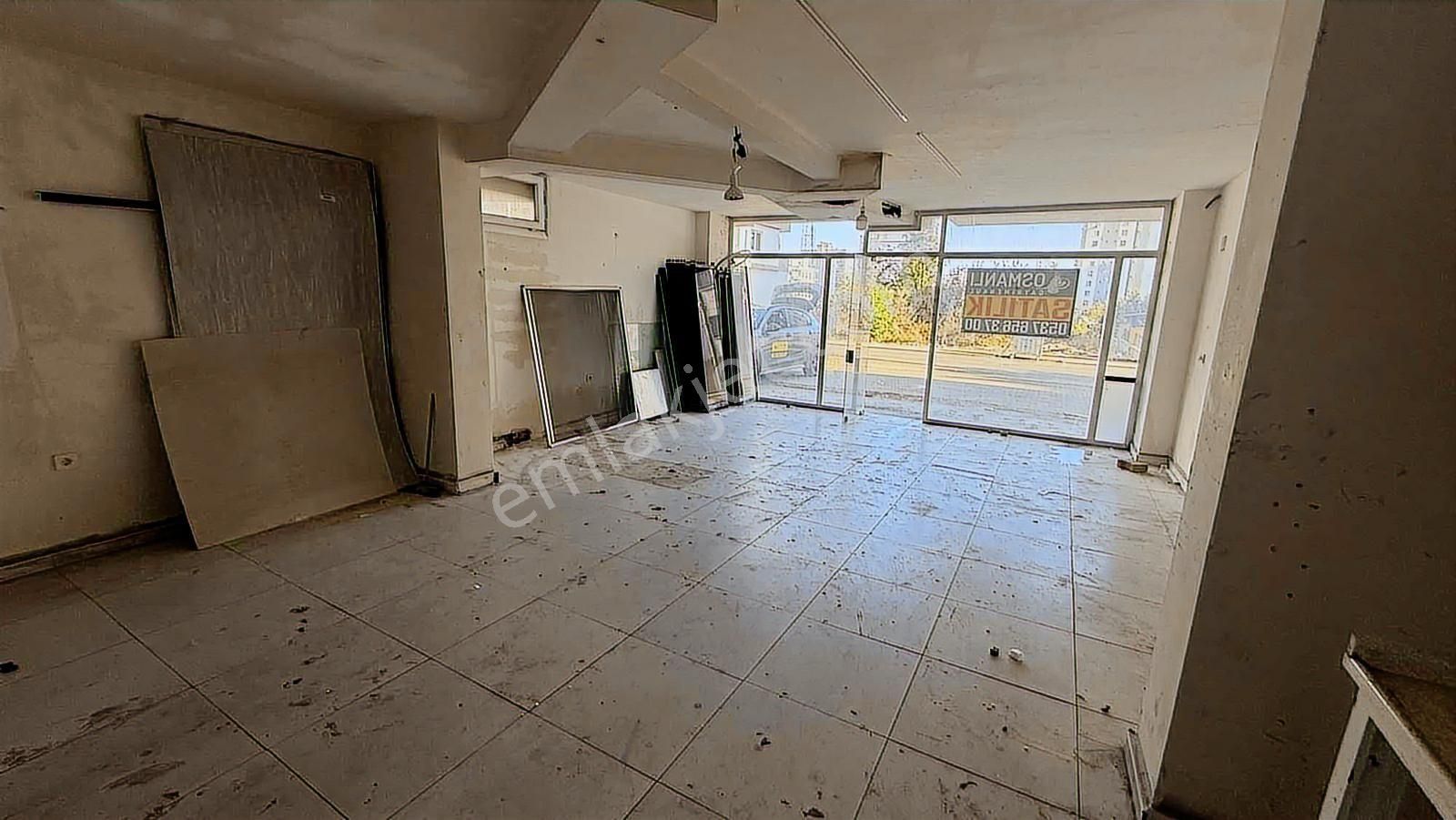 Erdemli Tapu Cad. 50 M2 Satılık Dükkan Yada Ofis Sontaj Su Var - Görsel 3