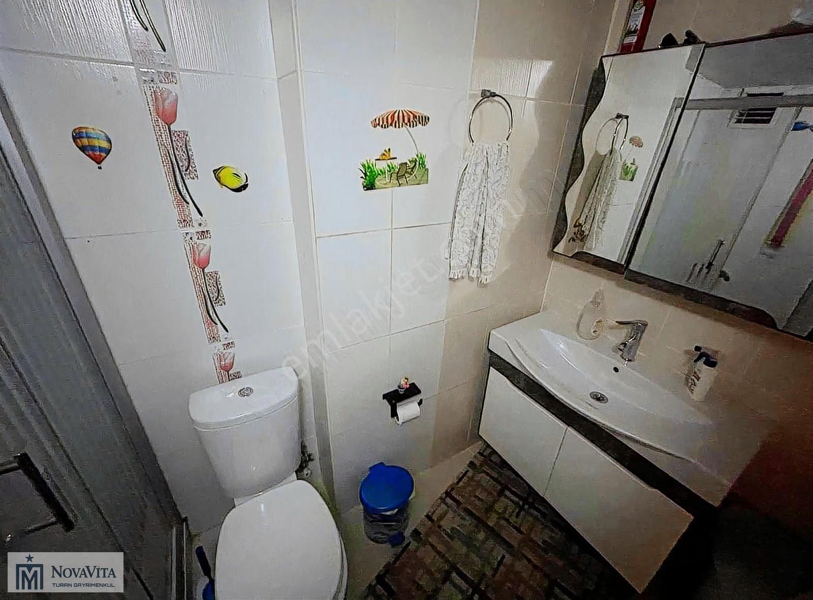 İzmir Üçyol Metro Yakını 135 M2 D.gazlı 3+1 Daire - Görsel 13