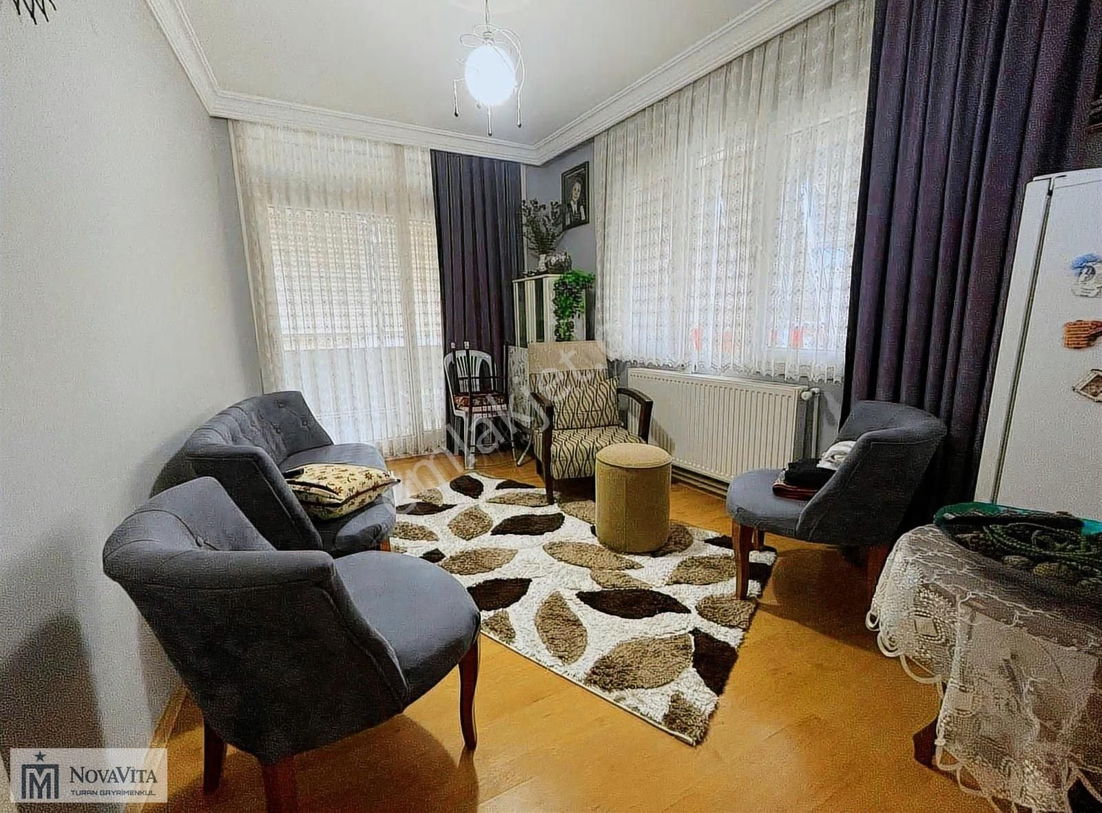 İzmir Üçyol Metro Yakını 135 M2 D.gazlı 3+1 Daire - Görsel 19