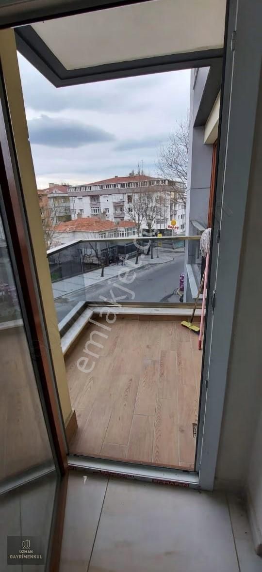 Uzman Dan Avcılar Merkezi Konumunda Sıfır Bina 2+1arakat 120m2 - Görsel 13