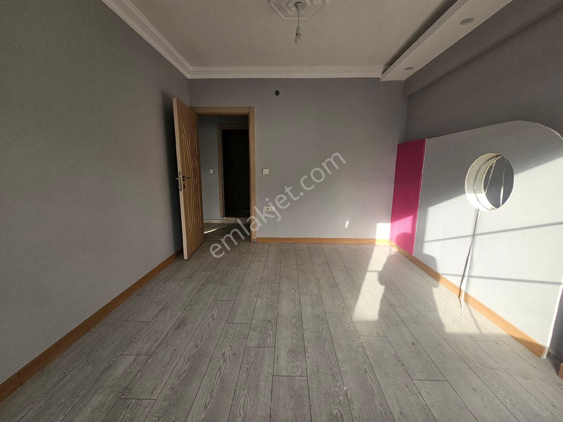 Bağlarçeşme Kiralık Dubleks - Görsel 13