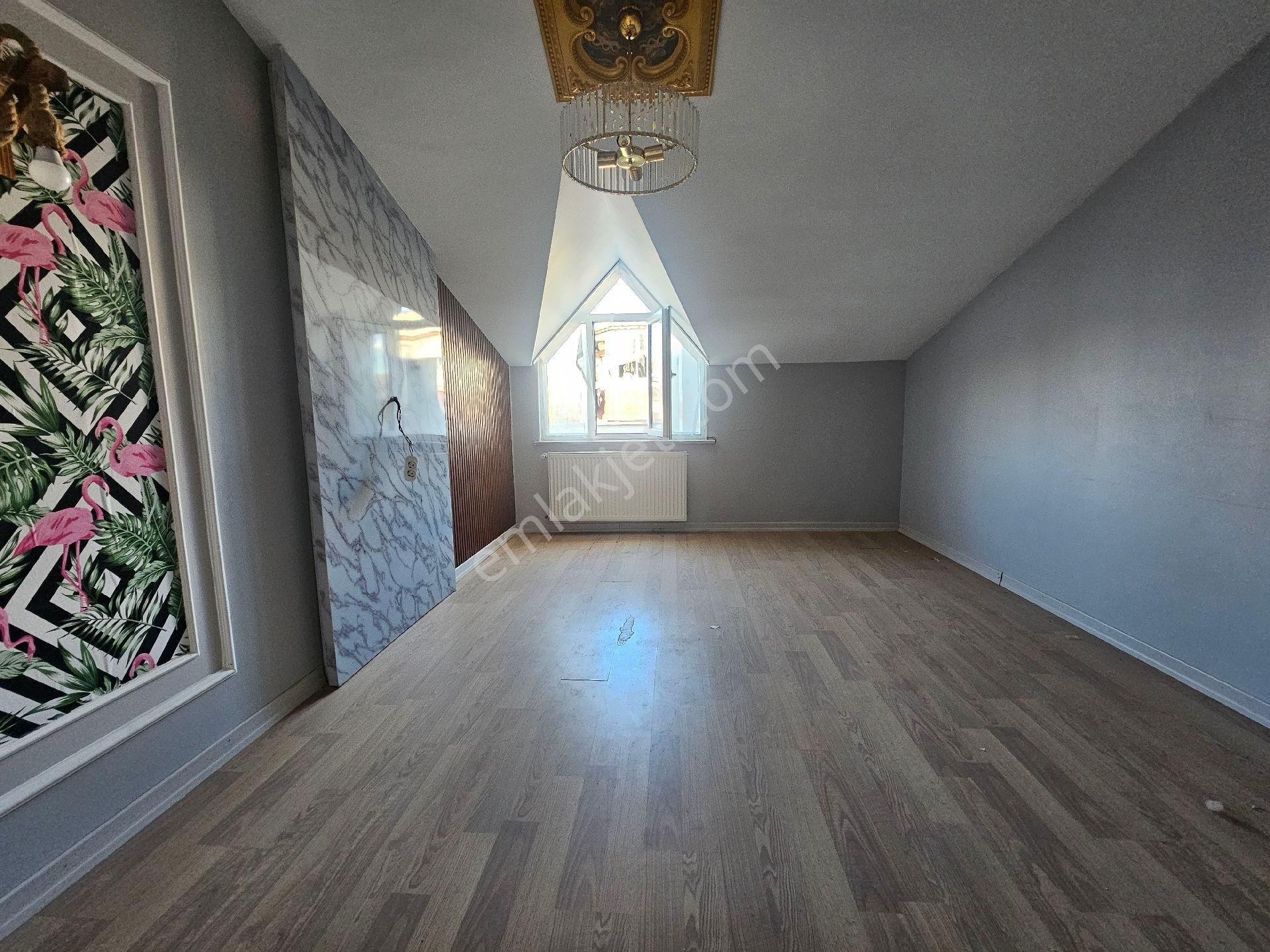 Bağlarçeşme Kiralık Dubleks - Görsel 23