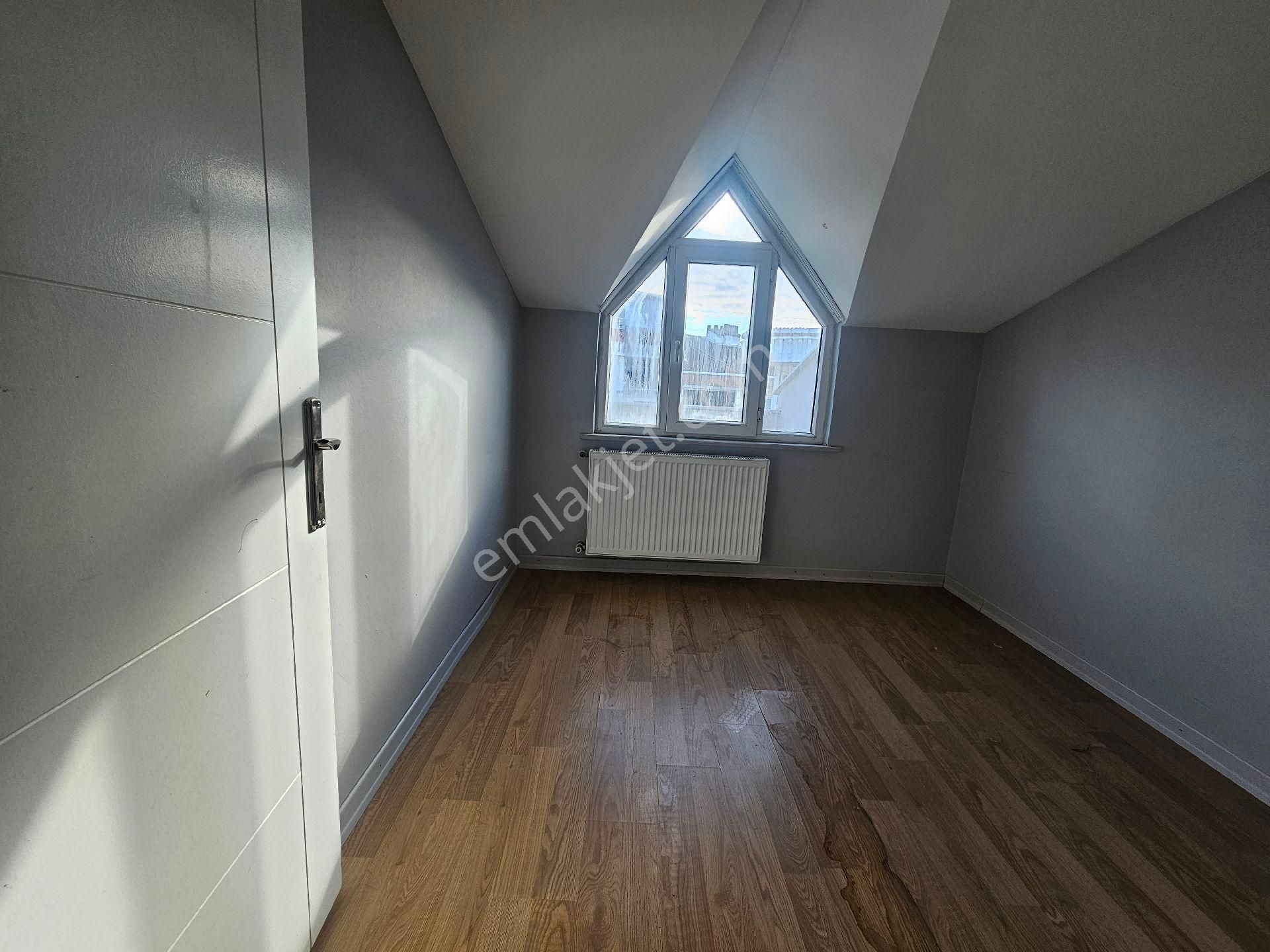 Bağlarçeşme Kiralık Dubleks - Görsel 31