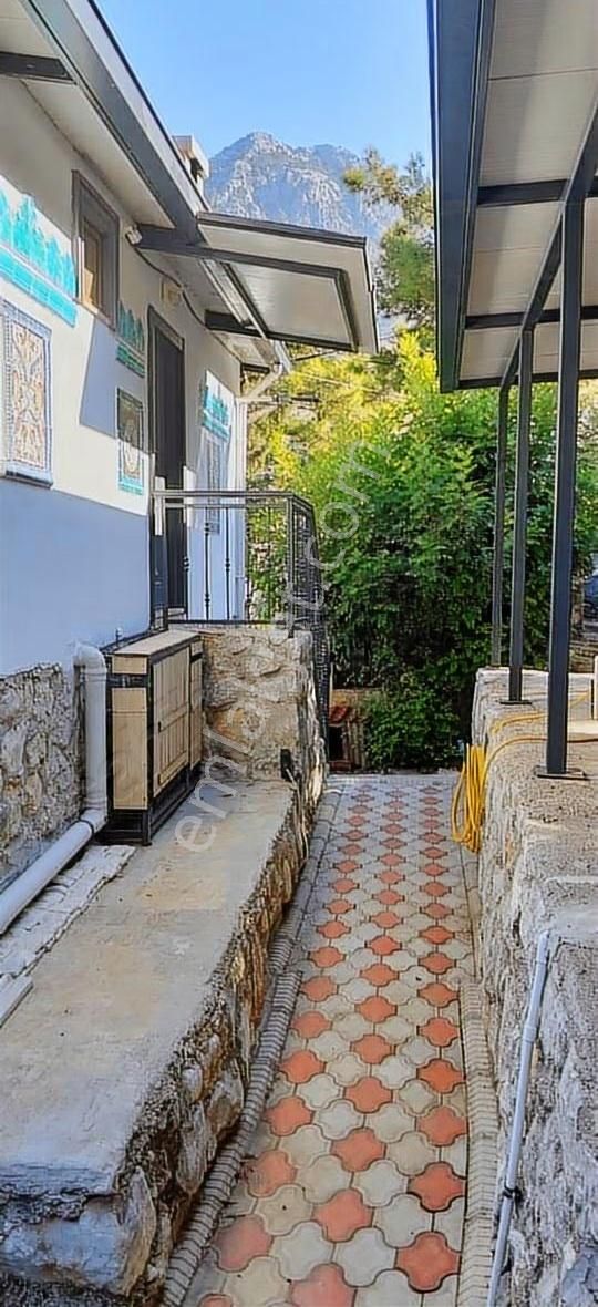 Marmaris Osmaniye Kumlubük Satılık Full Deniz Manzaralı Taş Ev - Görsel 23