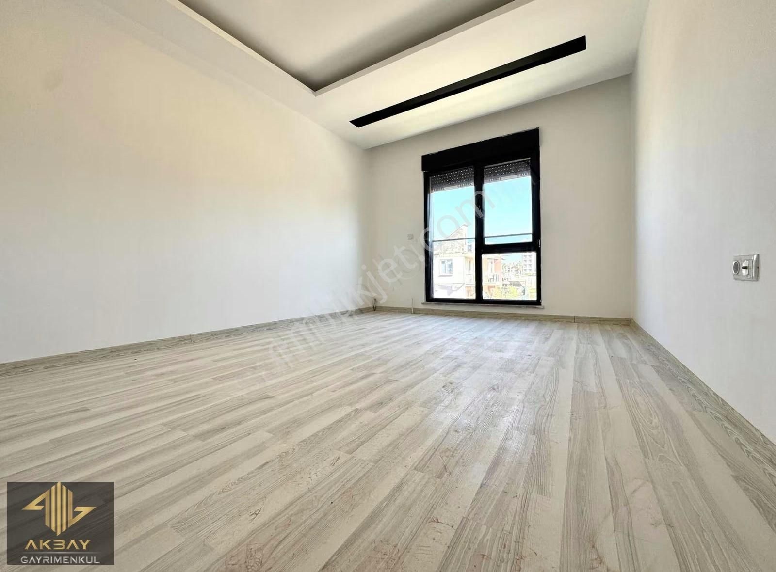 Kapalı Otoparklı Teraslı Havuzlu Krediye Uygun Geniş Arakat 2+1 - Görsel 6