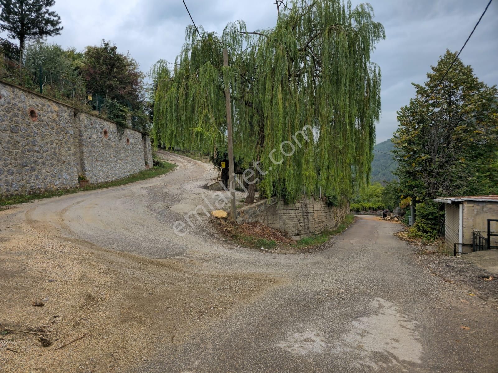 Kestel Saitaabat'da Satılık 3 Adet Bağ Evi Yapımına Uygun Arsa - Görsel 2