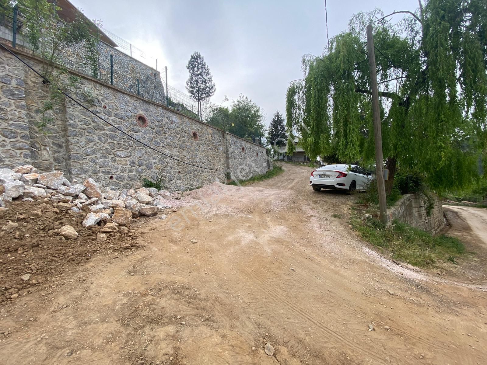 Kestel Saitaabat'da Satılık 3 Adet Bağ Evi Yapımına Uygun Arsa - Görsel 8