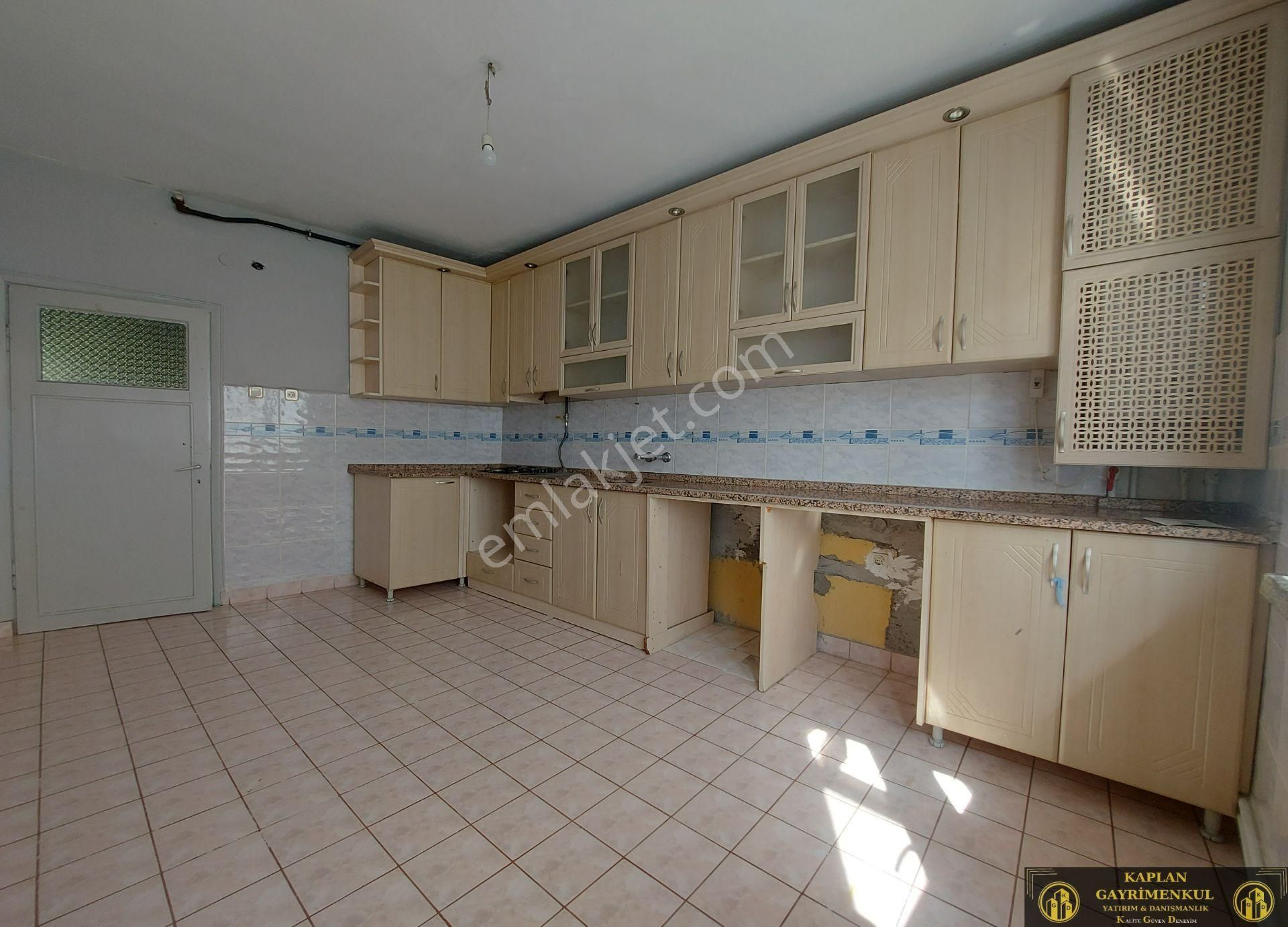 Kaplan Gayrimenkul’den Emek Mah. Emek Tramvay Durağı Yakını 3+1 125 M² Kiralık Daire - Görsel 8