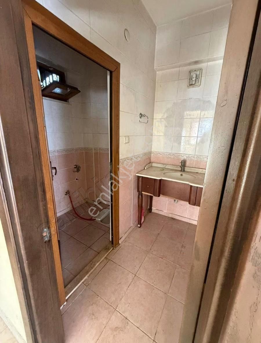 Genç Emlak'tan Sağlık Mah Satılık 4 Katlı Bina. - Görsel 14