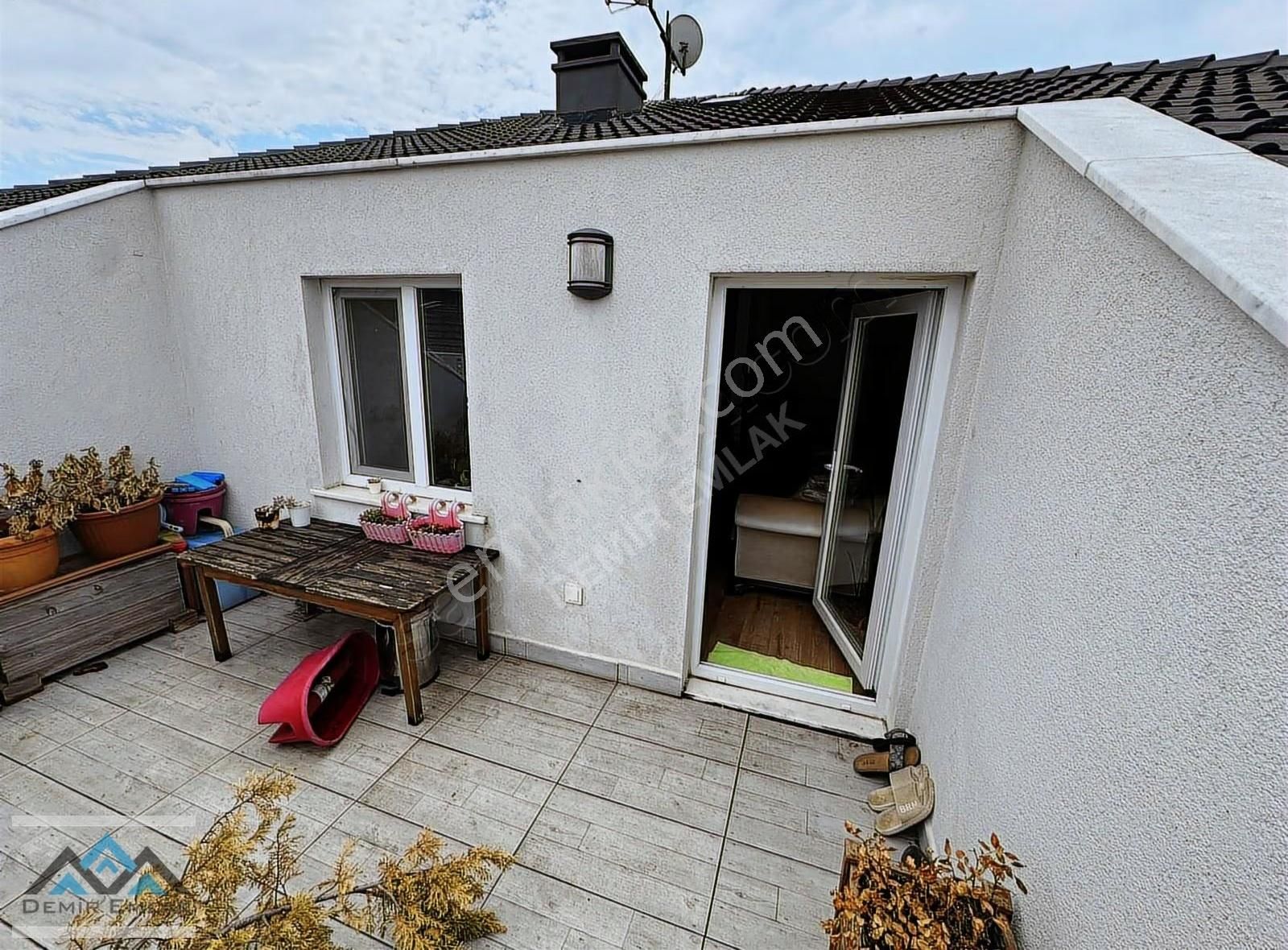 Demir Emlaktan Küçükyalı Orhan Sk M.yoluna 4.binada Dubleks - Görsel 10