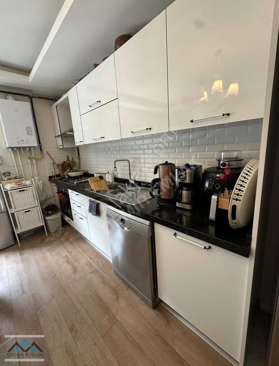 Demir Emlaktan Küçükyalı Orhan Sk M.yoluna 4.binada Dubleks - Görsel 9