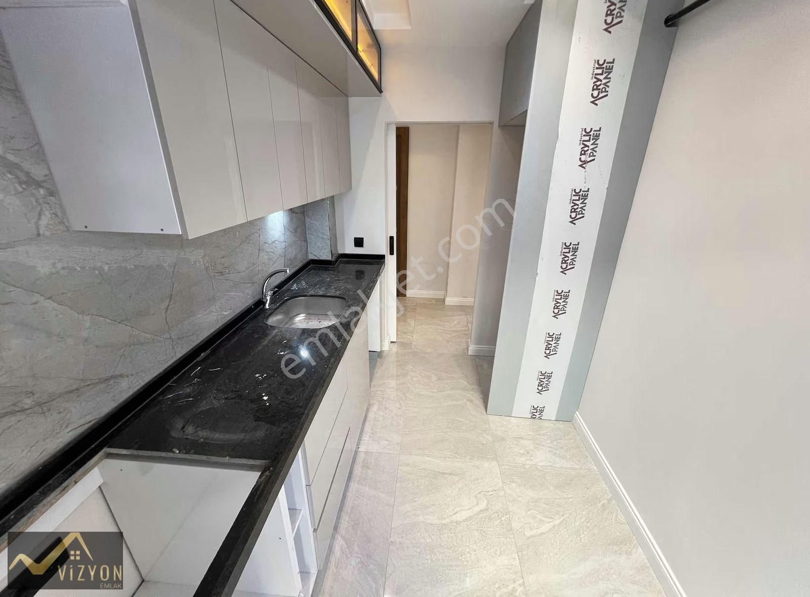Vizyon Emlak'tan Bağlarbaşı Mh Merkezi Konumda Sıfır 2+1 Daire - Görsel 6