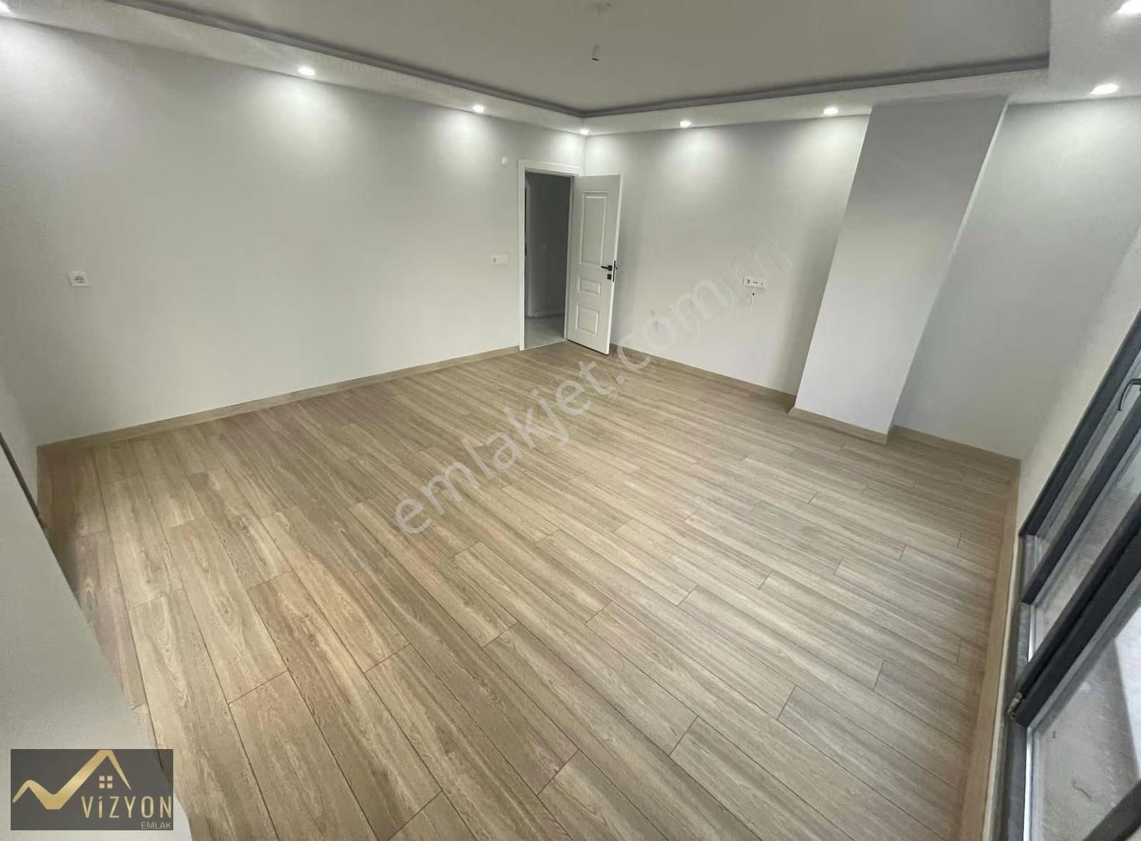 Bayramoğlu Merkezde Satılık Asansörlü 2+1 Ara Kat Daire - Görsel 22