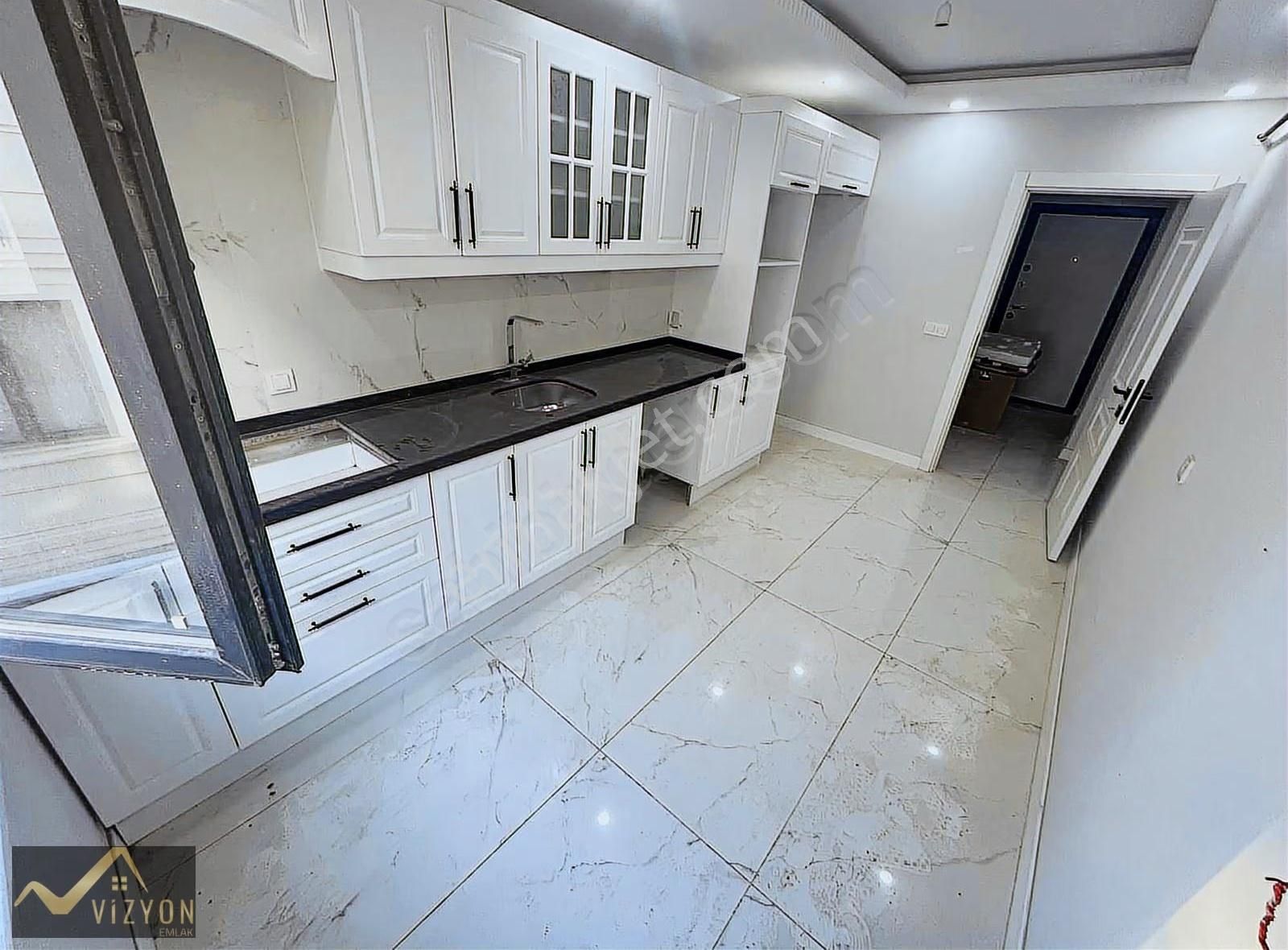 Bayramoğlu Merkezde Satılık Asansörlü 2+1 Ara Kat Daire - Görsel 16