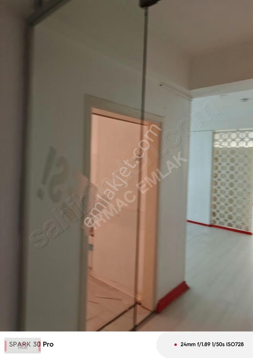 Güllük Cad Üzerinde Kiralik İşyeri - Görsel 7