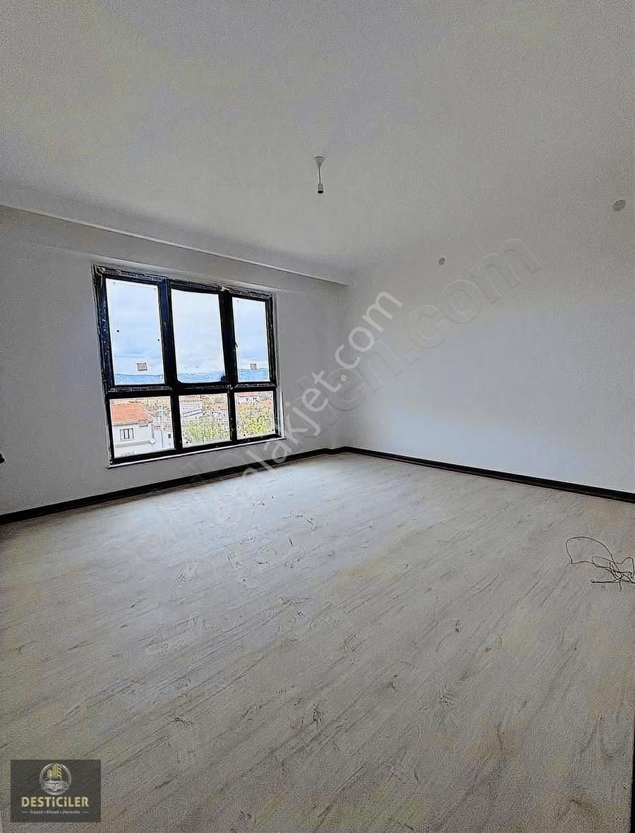 Om-desticiler'den Çevre Yolu Yakını Lüks 3+1 - Görsel 2