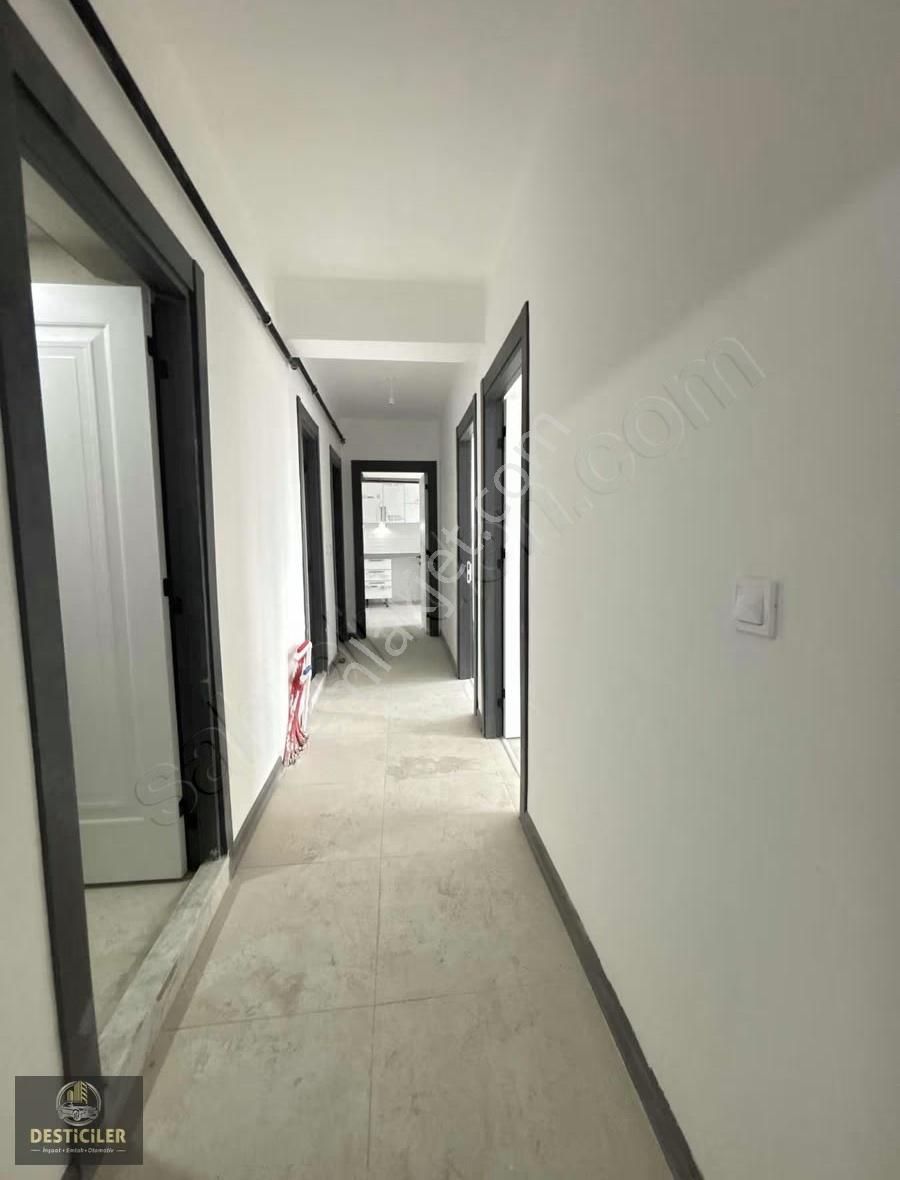 Om-desticiler'den Çevre Yolu Yakını Lüks 3+1 - Görsel 3