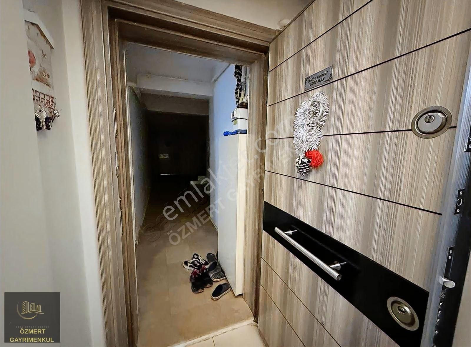 Bozyaka Da 3+1 130 M2 Otoparklı Genç Binada Satılık Daire - Görsel 2