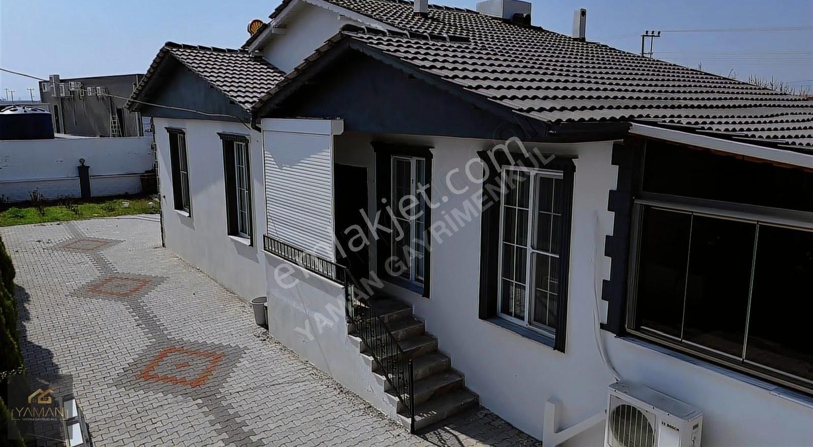 Akhisar Kapaklı'da Kış Bahçeli Müstakil Villa - Görsel 4