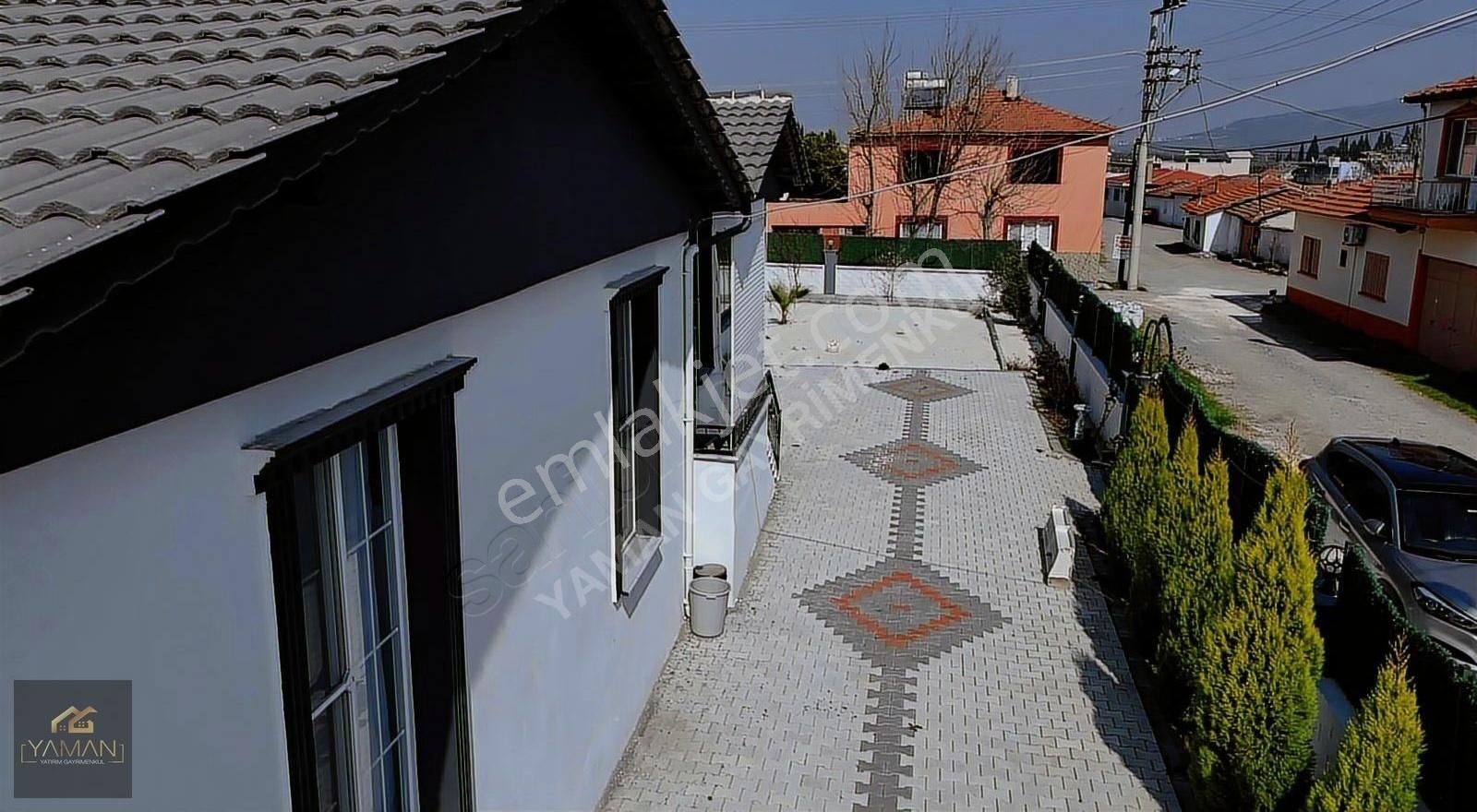 Akhisar Kapaklı'da Kış Bahçeli Müstakil Villa - Görsel 32