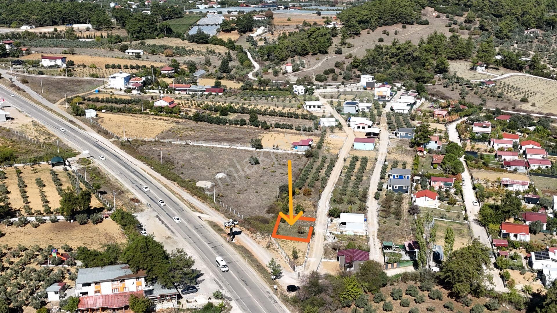 Anayol Üstünde 255 M2 Hisse Tapulu Elektrik Su Var Site İçinde Menderes İzmir - Görsel 18