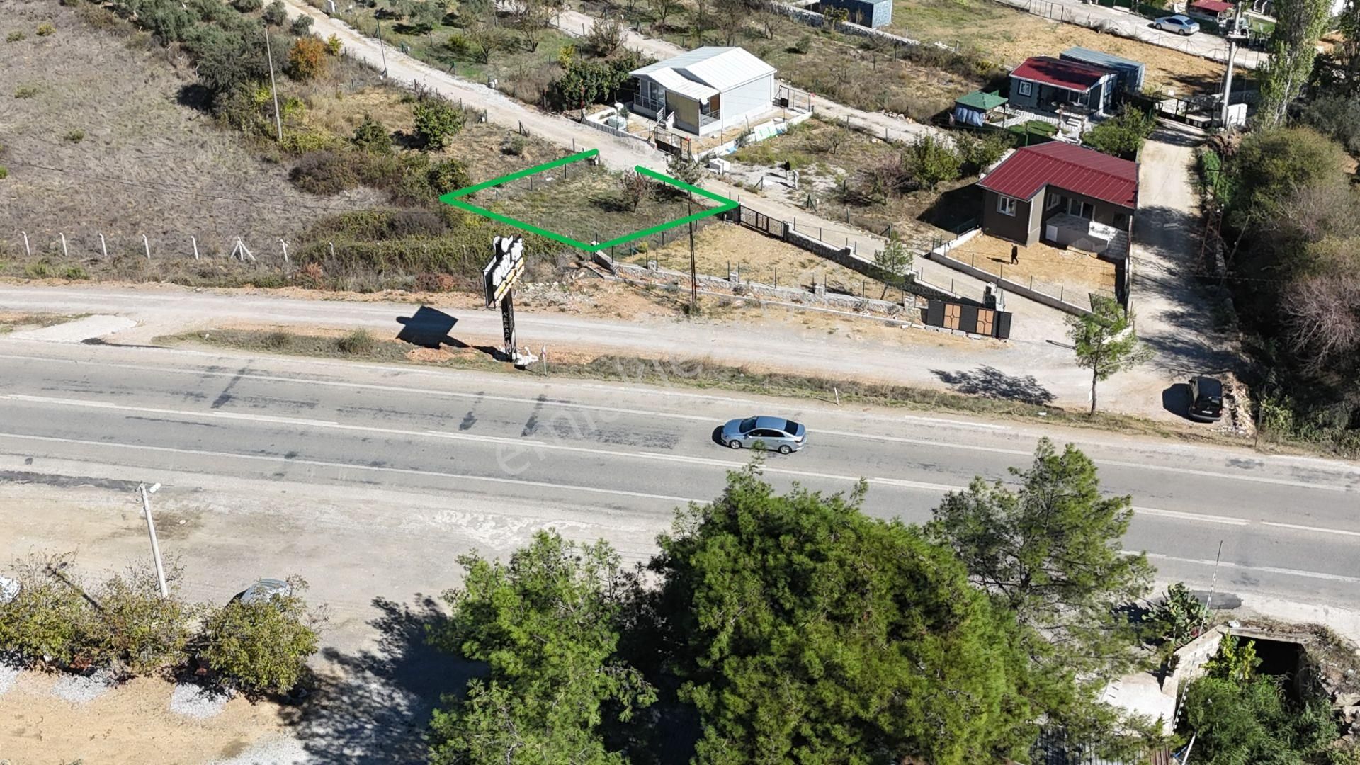 Anayol Üstünde 255 M2 Hisse Tapulu Elektrik Su Var Site İçinde Menderes İzmir - Görsel 3