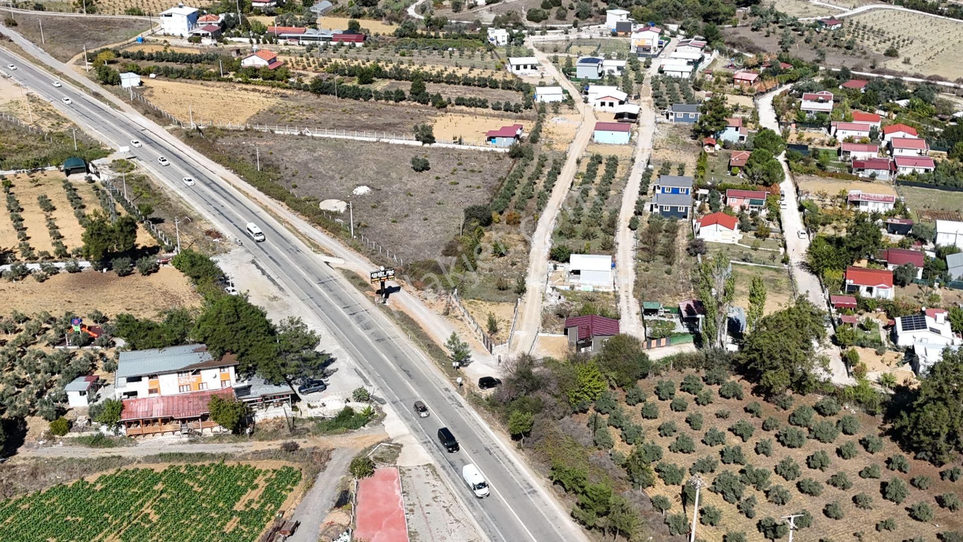 Anayol Üstünde 255 M2 Hisse Tapulu Elektrik Su Var Site İçinde Menderes İzmir - Görsel 23