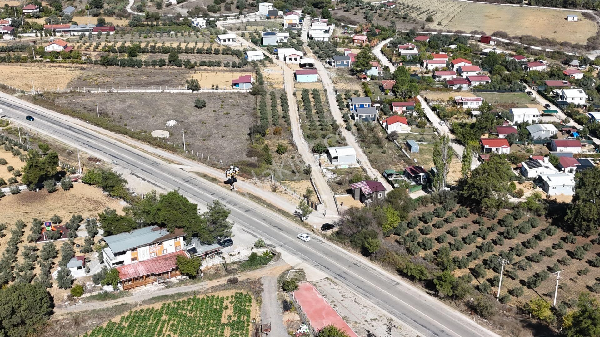 Anayol Üstünde 255 M2 Hisse Tapulu Elektrik Su Var Site İçinde Menderes İzmir - Görsel 26