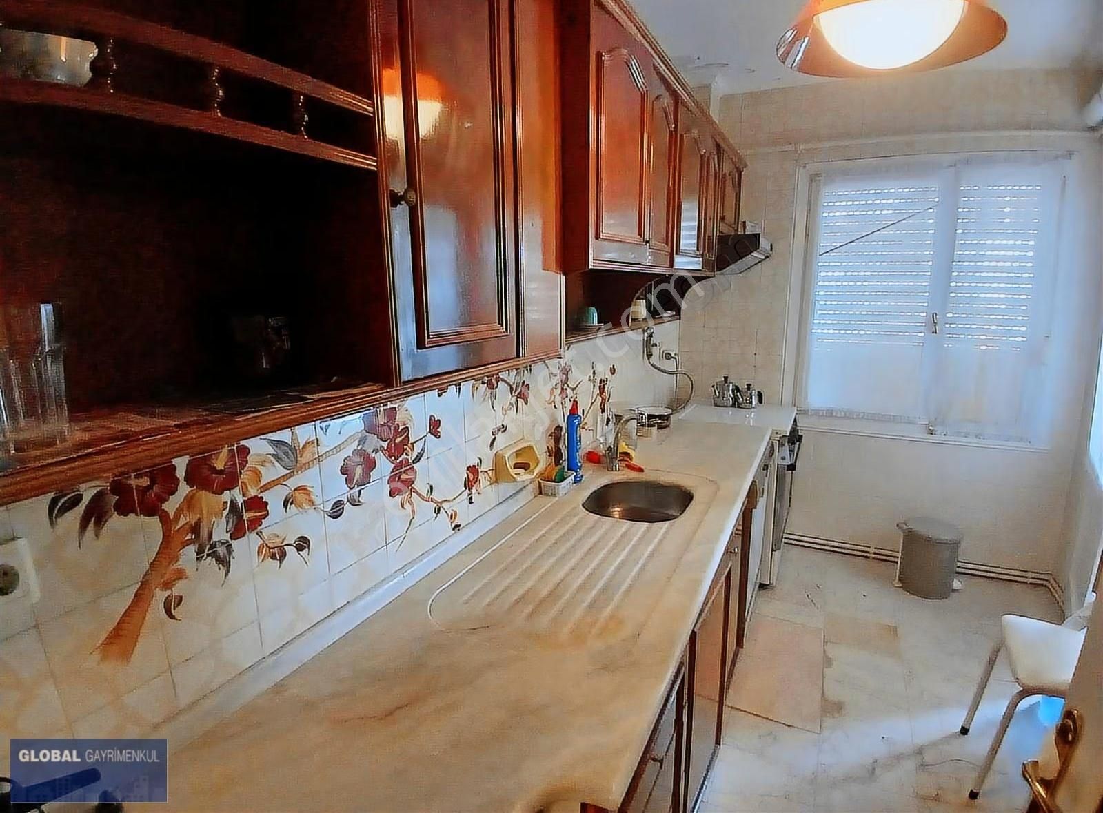 Global'den, Villa Tadında Deniz Ve Havuz Manzaralı 3+1 Daire - Görsel 9