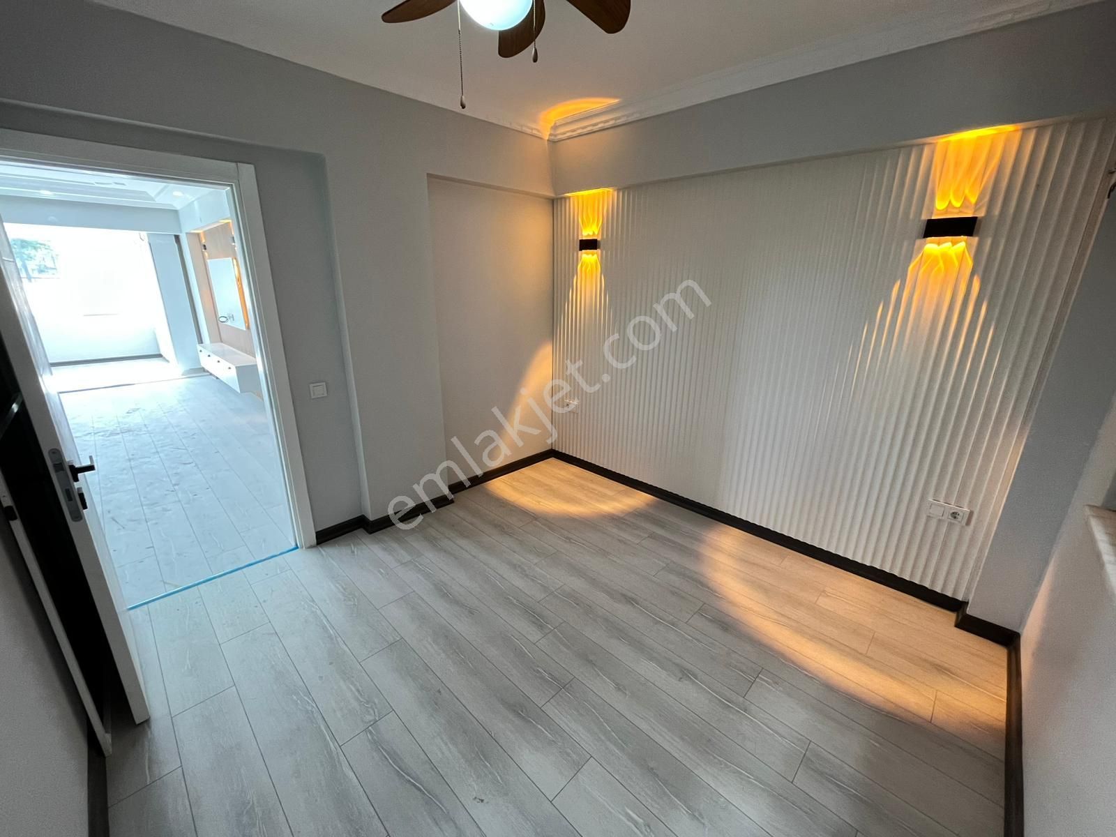 Altınkum'da Denize Yürüme Mesafesinde 2+1 İçi Yapılı Daire - Görsel 15