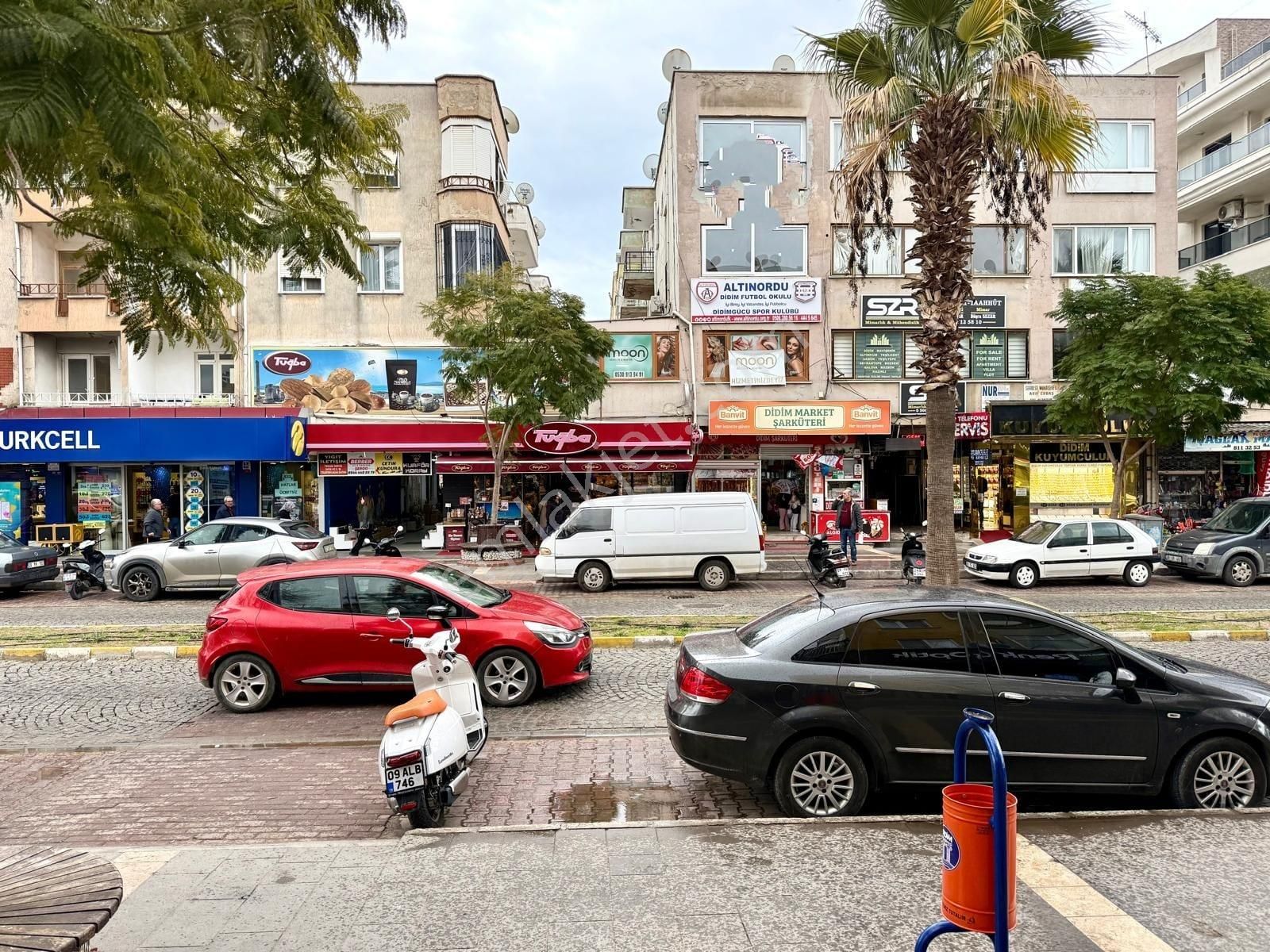 Didim Tam Merkezde 2+1 Daire