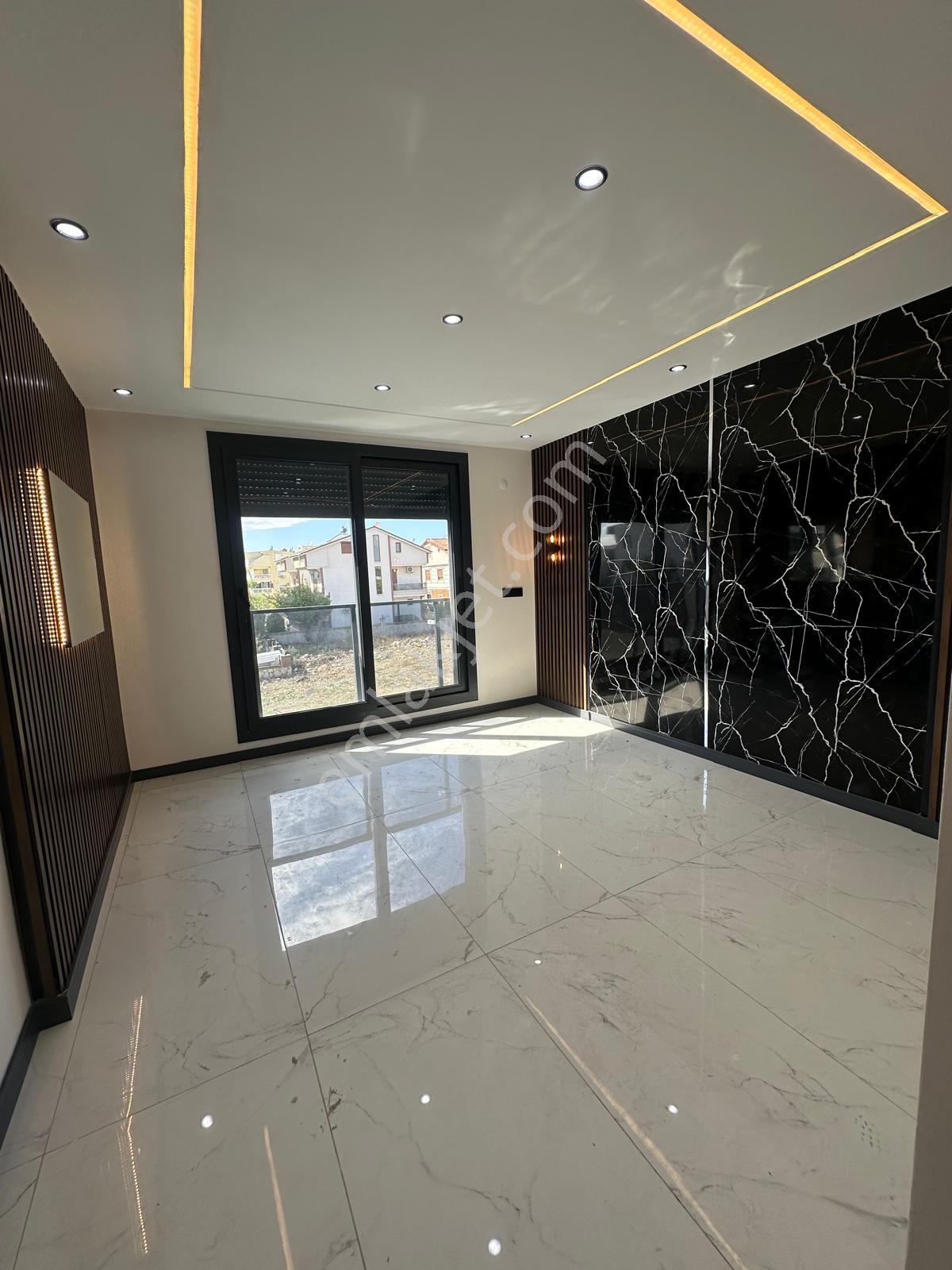 Didim Çamlık Mah. Denize Yürüme Mesafesinde 4+1 Villa - Görsel 8