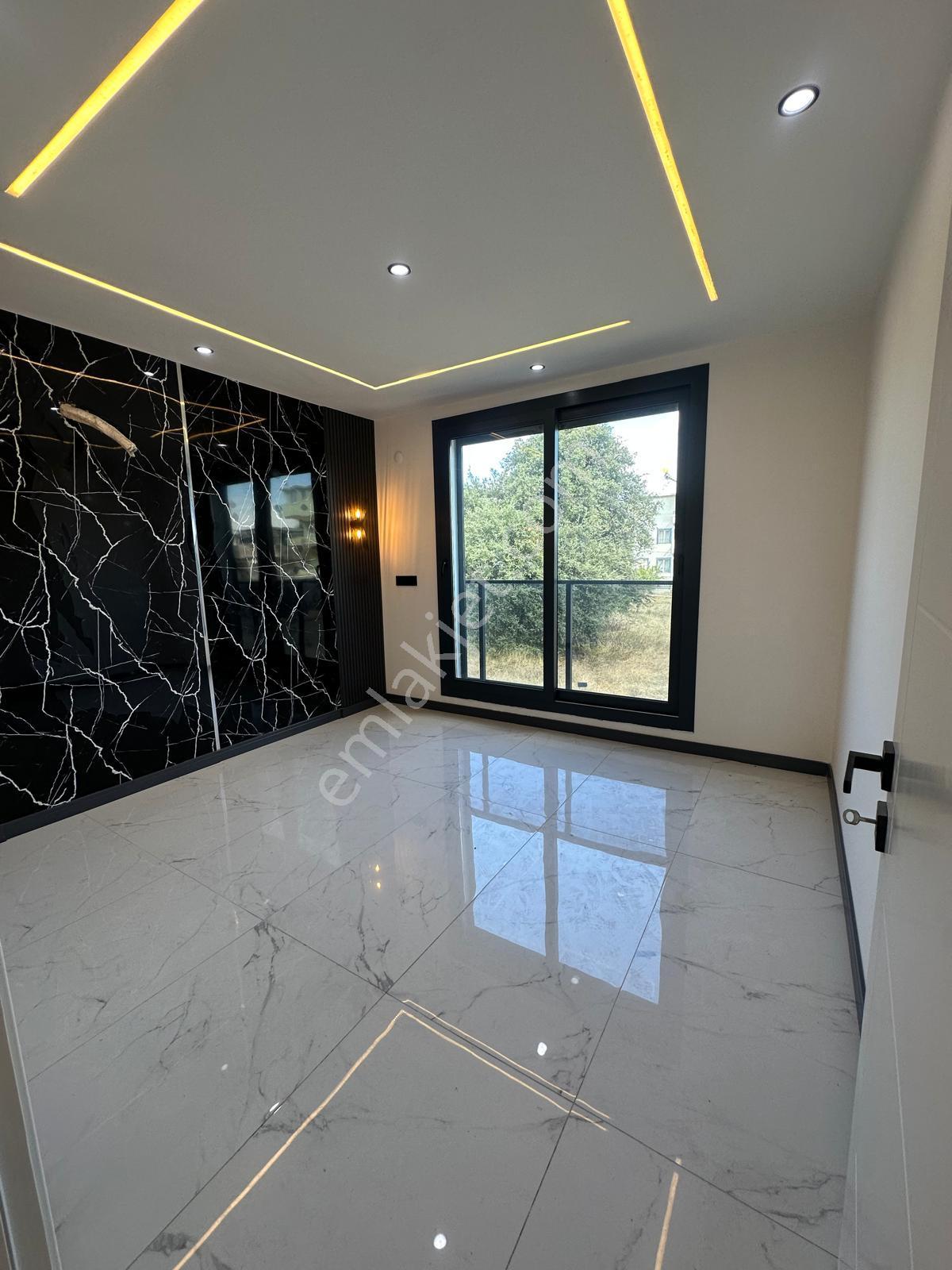 Didim Çamlık Mah. Denize Yürüme Mesafesinde 4+1 Villa - Görsel 27