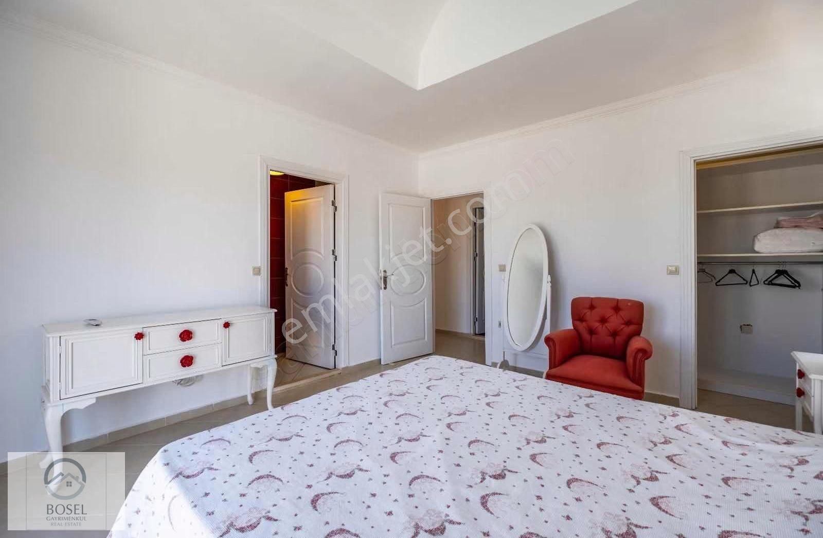 Milas Meşelikte 4+1 Site İçinde Ortak Havuzlu Villa - Görsel 19