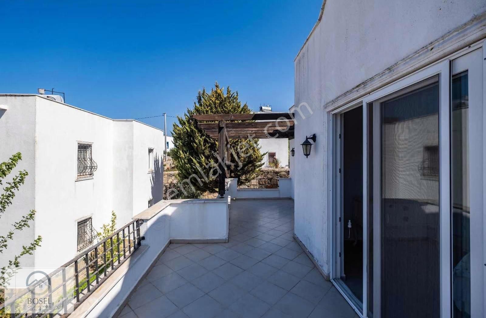 Milas Meşelikte 4+1 Site İçinde Ortak Havuzlu Villa - Görsel 12