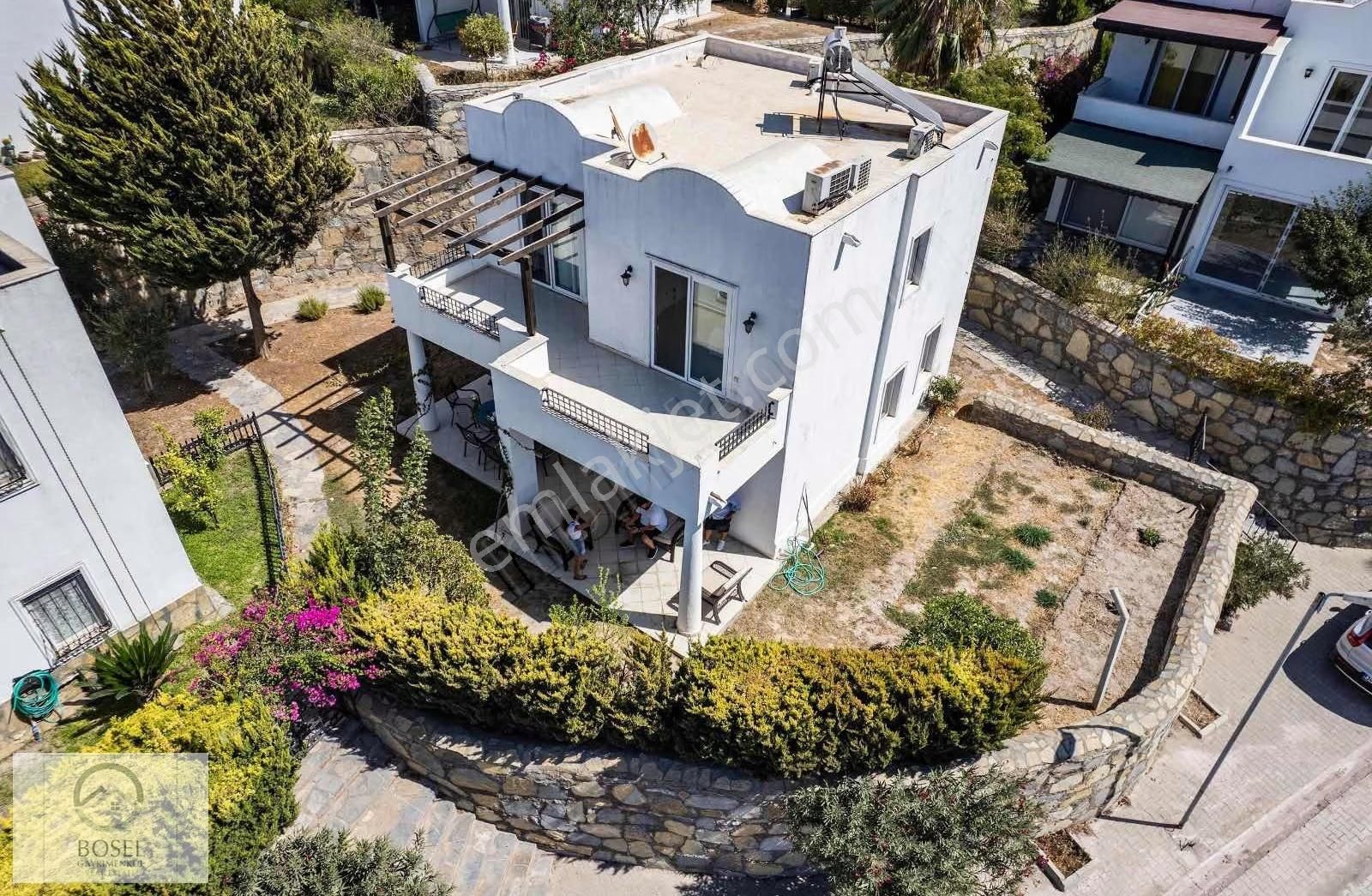 Milas Meşelikte 4+1 Site İçinde Ortak Havuzlu Villa - Görsel 2