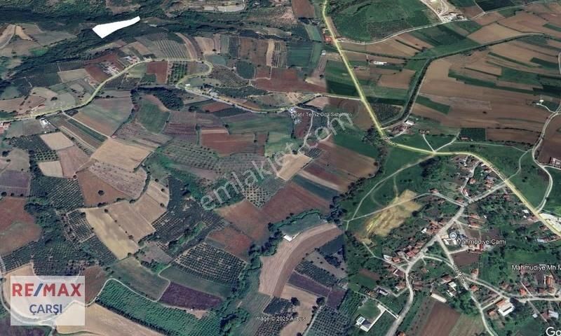 Remax Çarşı'dan Serdivanda Satılık Tarla - Görsel 3