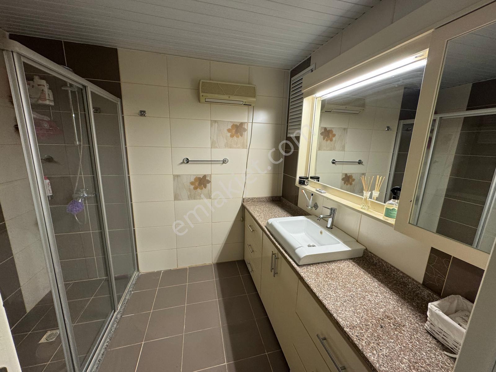 Remax Toros'tan Queenaba 1 Sitesi'nde Full Eşyalı 3+1 - Görsel 17