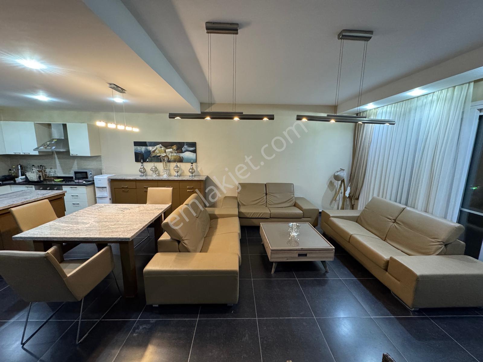 Remax Toros'tan Queenaba 1 Sitesi'nde Full Eşyalı 3+1 - Görsel 2