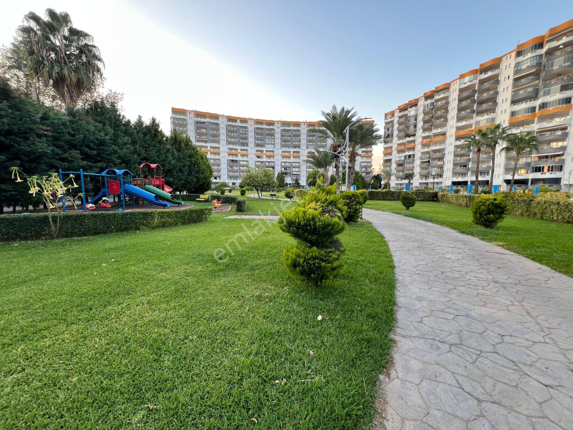 Remax Toros'tan Queenaba 1 Sitesi'nde Full Eşyalı 3+1 - Görsel 33