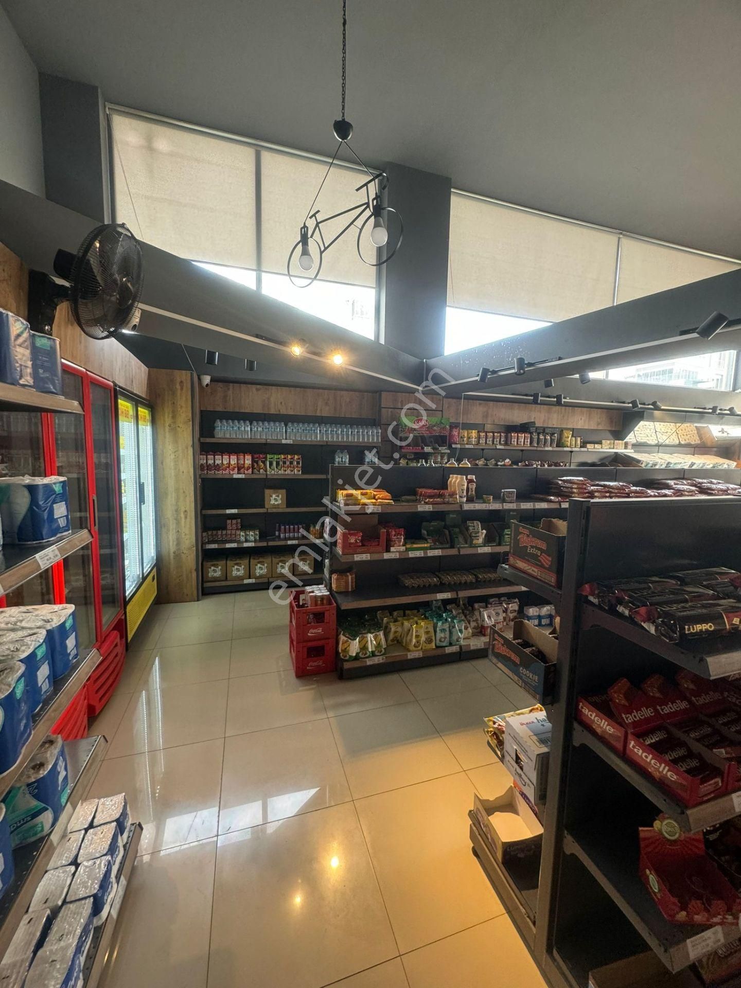 Samsun İlkadım Kışla Mahallesinde 200 M² Satılık Dükkan - Görsel 16