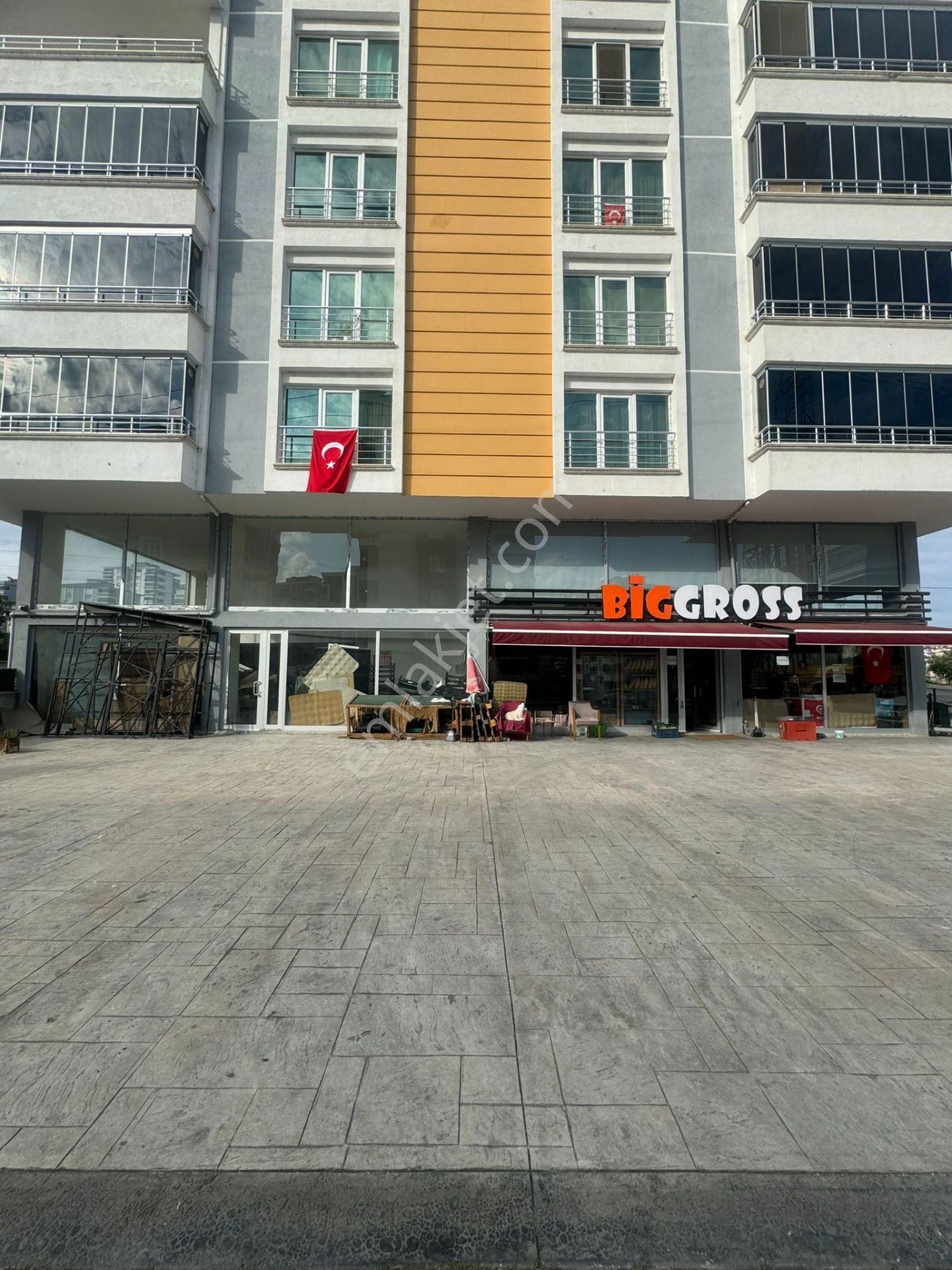 Samsun İlkadım Kışla Mahallesinde 200 M² Satılık Dükkan - Görsel 26