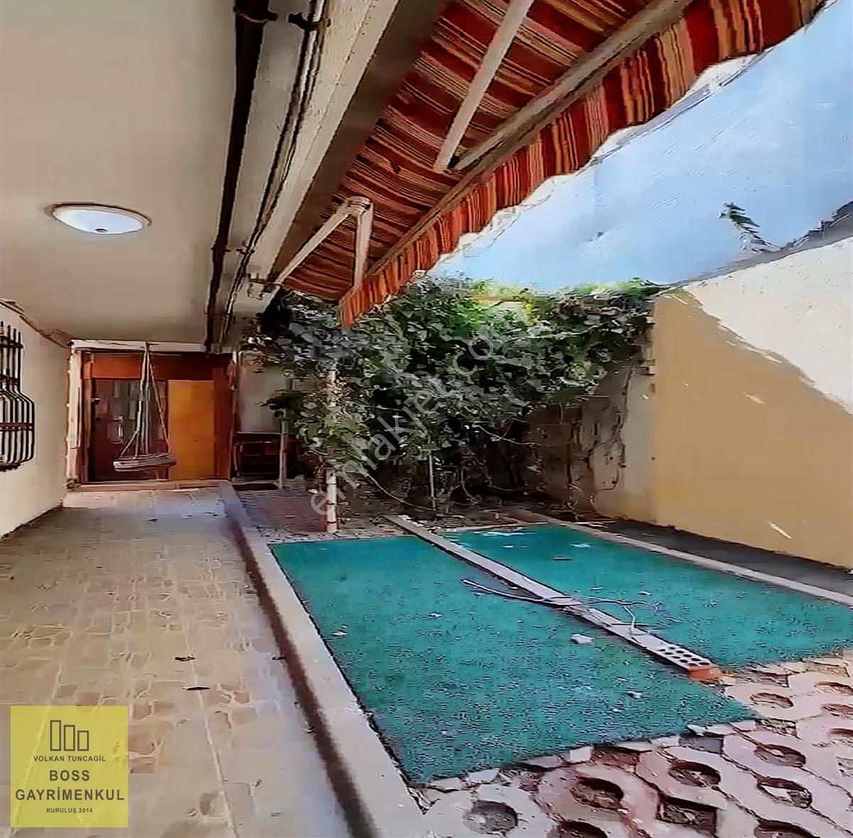 Yakuplu'da Metrobüse Cephe Özel Bahçeli Ve Kış Bahçeli 3+1