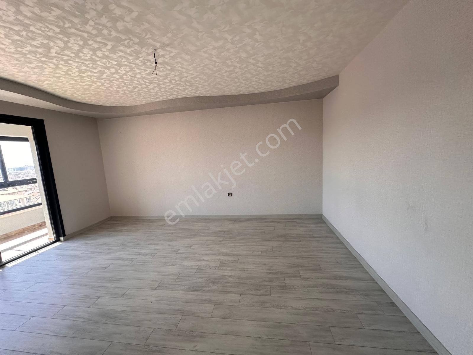 Lider Emlak'tan Ankara Manzaralı 200 M2 3+1 Nezih Site Dairesi - Görsel 15