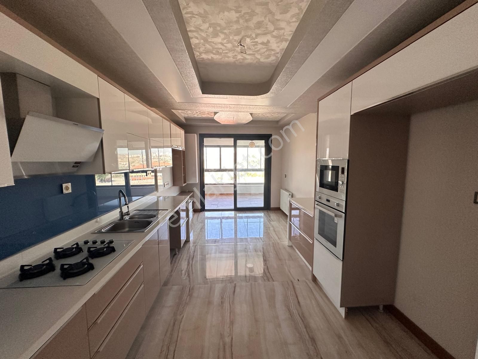 Lider Emlak'tan Ankara Manzaralı 200 M2 3+1 Nezih Site Dairesi - Görsel 4